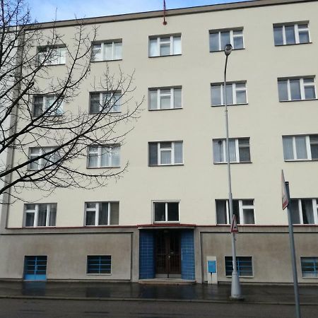 Maly Utulny Byt V Lipkach Hradec Králové エクステリア 写真